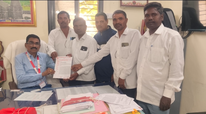 ८ हजार मानधनाचा जीआर धूळखात! ग्रामरोजगार सेवकांच्या काम बंद संपाला त्र्यंबकेश्वरचा जाहीर पाठिंबा