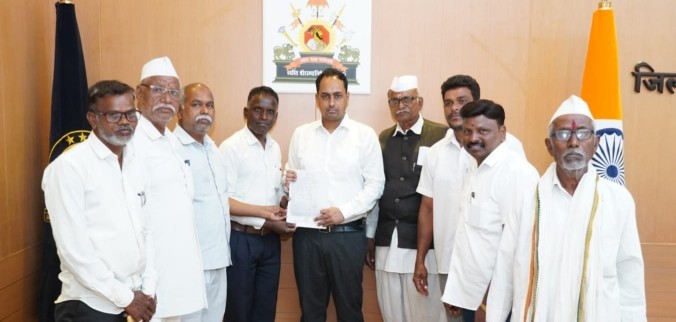 सिंहस्थ कुंभमेळ्यापूर्वी संत चोखामेळा ट्रस्टच्या जागेवरील अतिक्रमण हटवा; भक्तांसाठी मूलभूत सुविधा उभारण्याची जिल्हाधिकाऱ्यांकडे मागणी